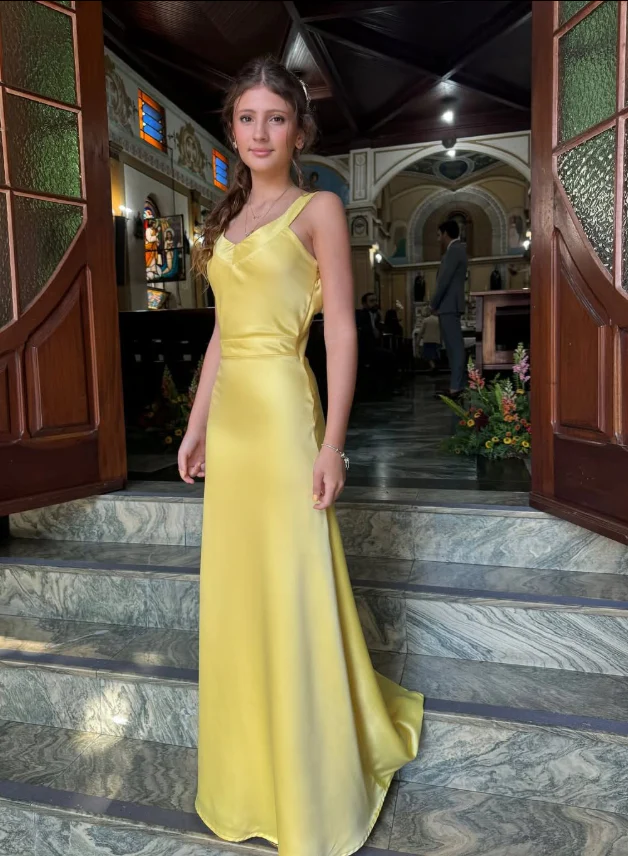 Bright satin slip sweetheart-neck spaghetti-strap crisscross-back floor-length evening dress