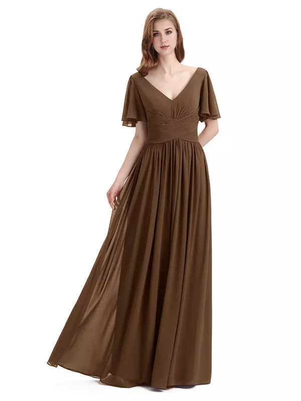 Vestidos de dama de honor elegantes de gasa con escote en V, mangas cortas y largo hasta el suelo