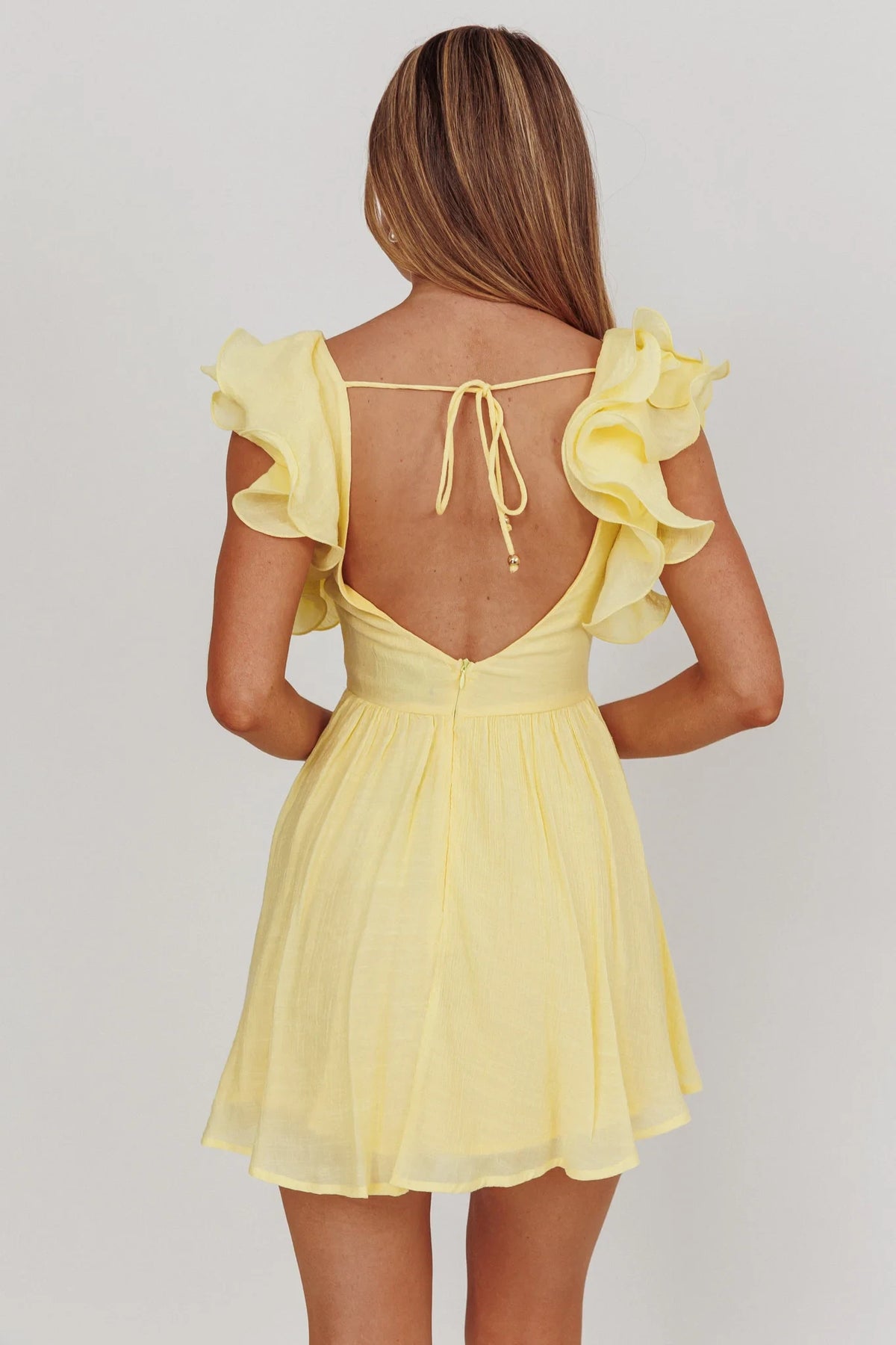 Yellow Chiffon A-Line Short Dress with Sweetheart Neckline & Ruffled Sleeves