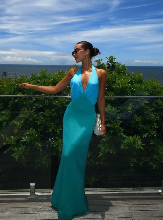 Chic Mermaid Plunging V Neck Halter Sleeveless Open Back Floor Length Evening Dress