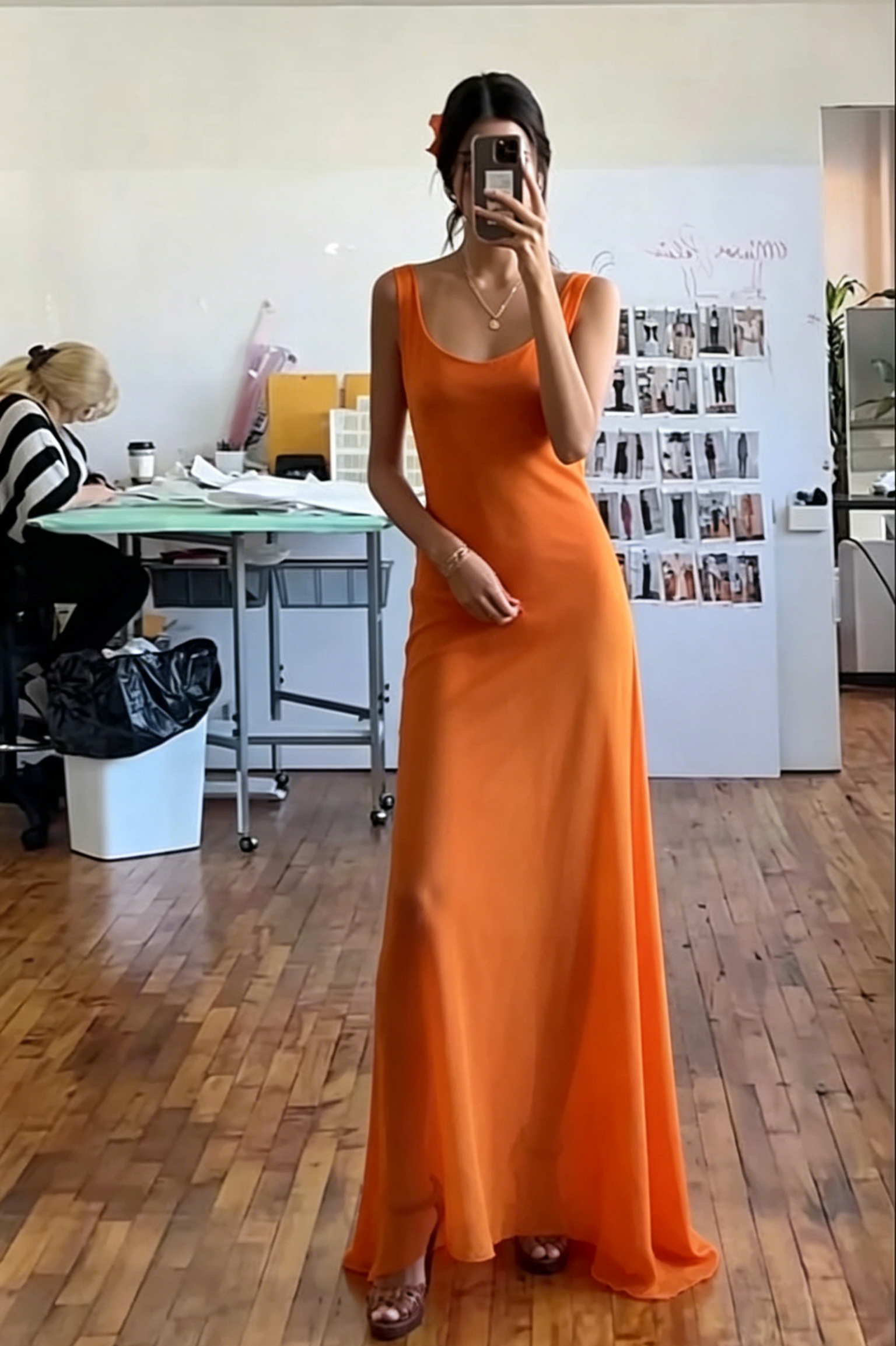 Chic Mermaid Scoop Neck Sleeveless Low V-Back Floor Length Evening Dresses