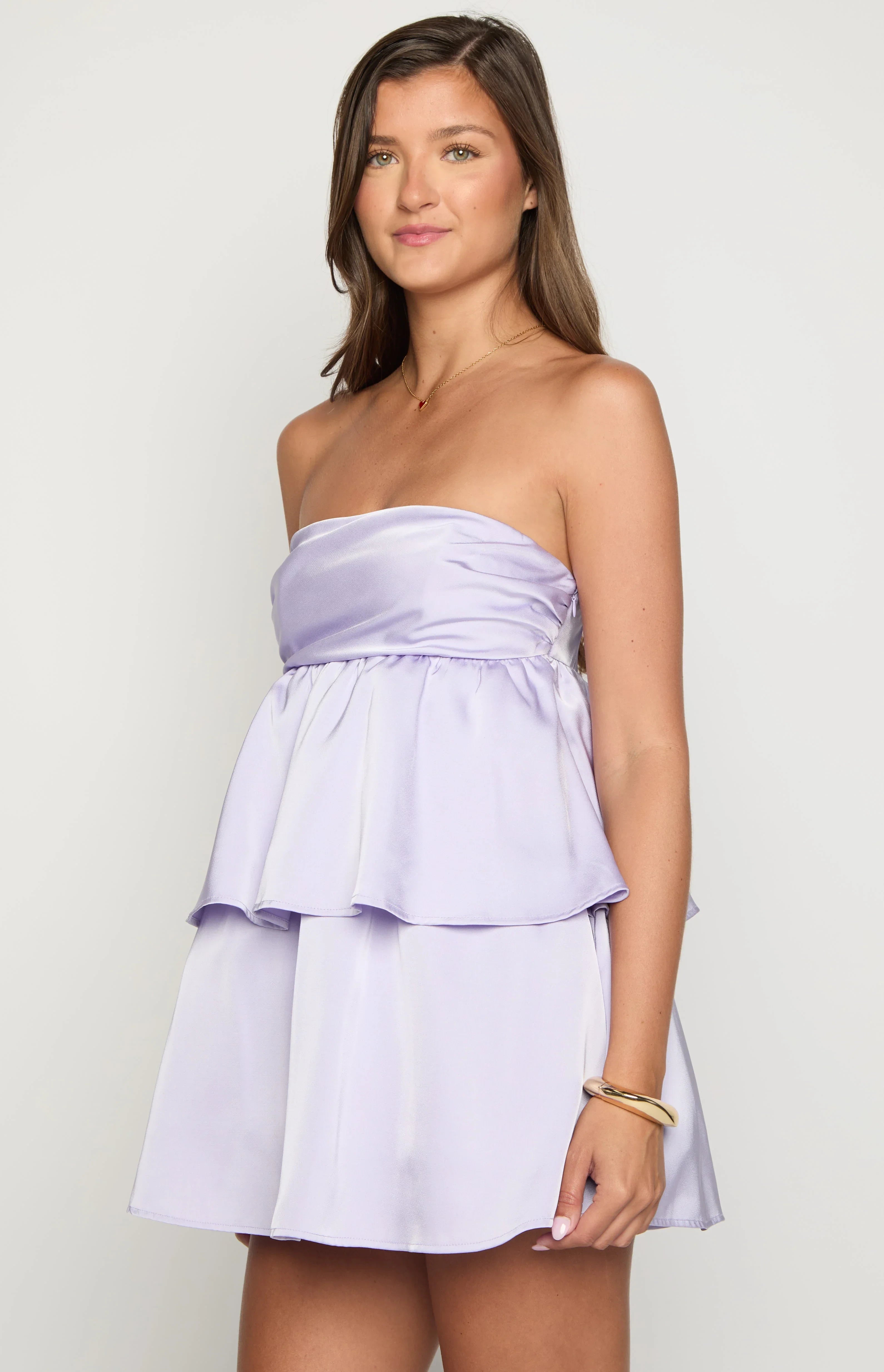 Chic Satin A-Line Strapless Sleeveless Zipper Back Tiered Mini Homecoming Dresses