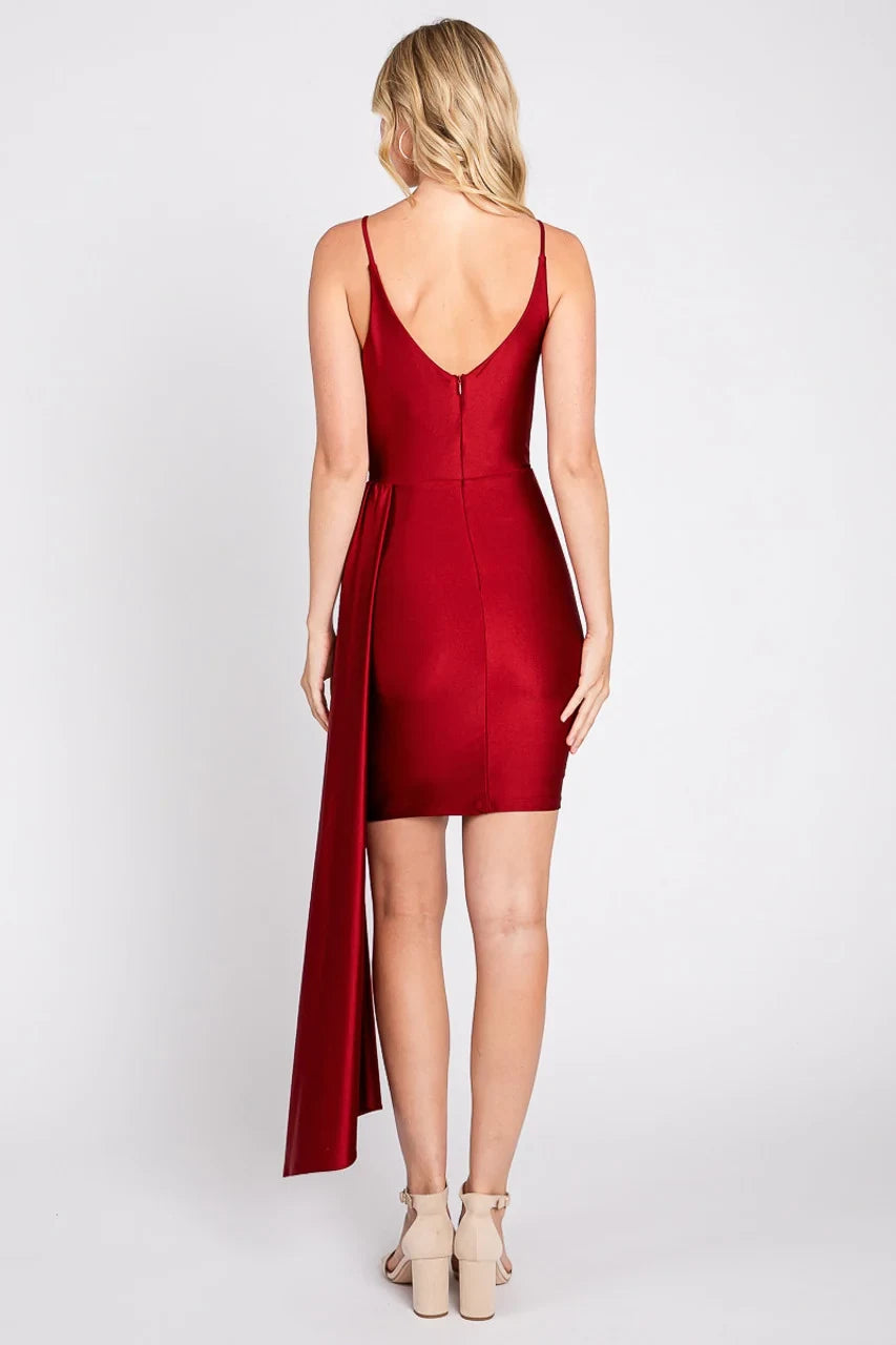 Chic Satin Sheath V-Neck Spaghetti Strap V-Back Mini with Train Homecoming Dresses