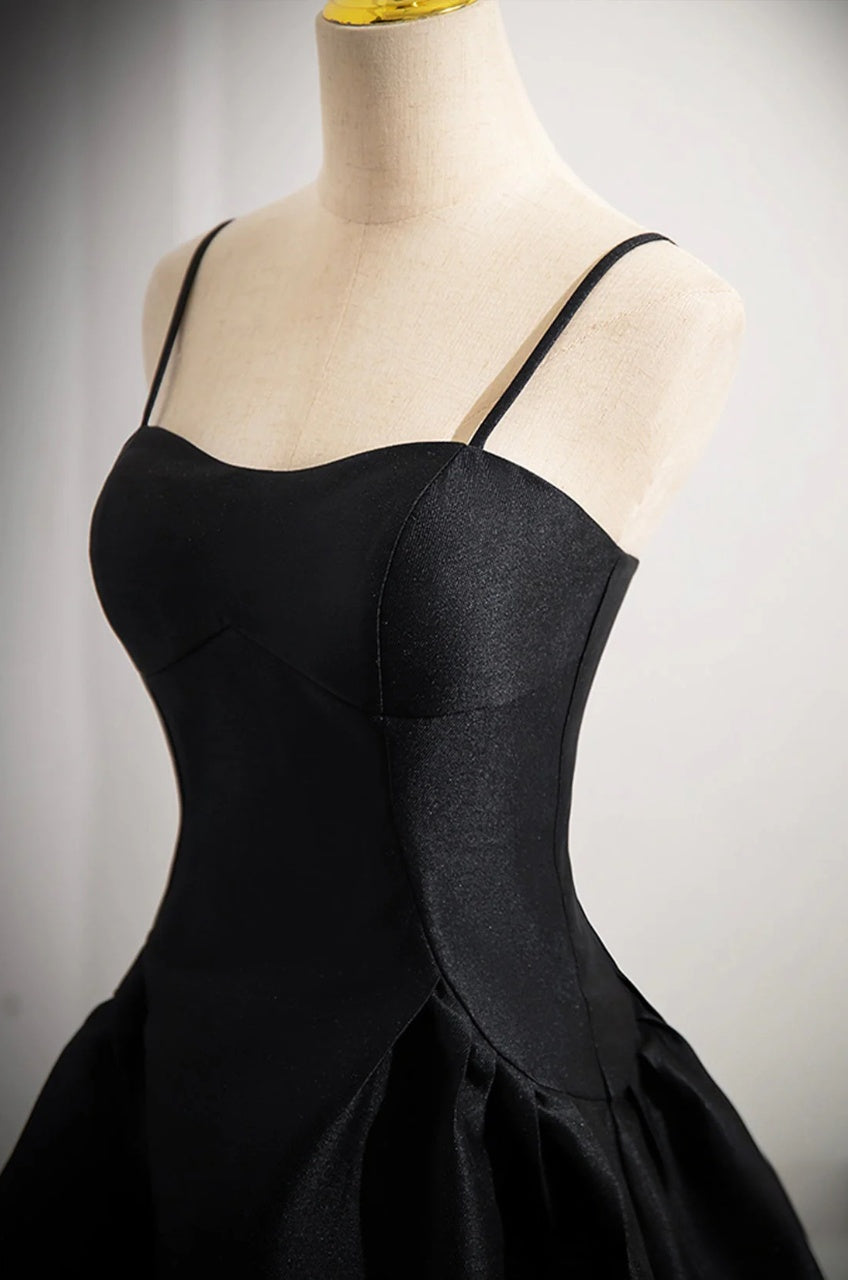 Classic Black A-Line Sweetheart Spaghetti Strap Corset Back Knee-Length Homecoming Dresses for Teens