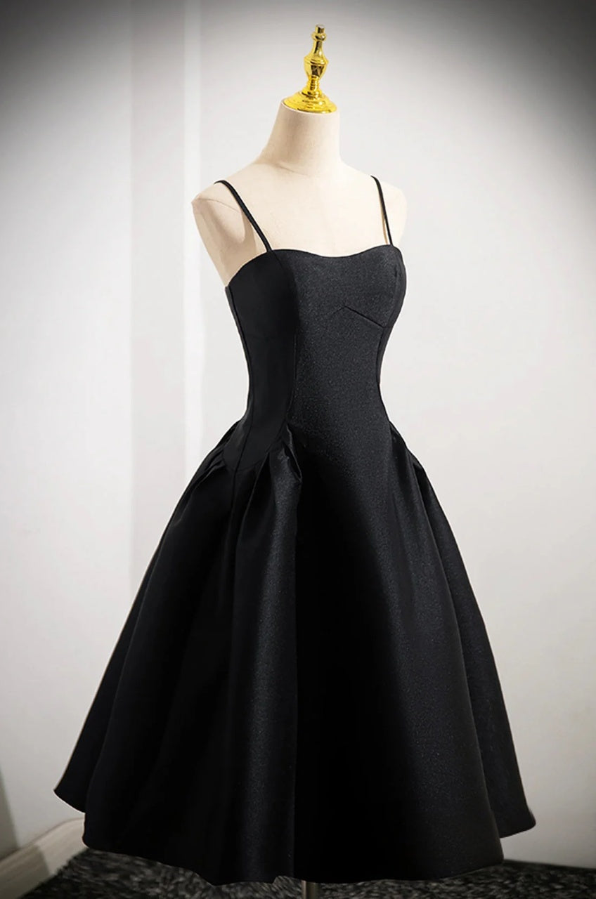 Classic Black A-Line Sweetheart Spaghetti Strap Corset Back Knee-Length Homecoming Dresses for Teens