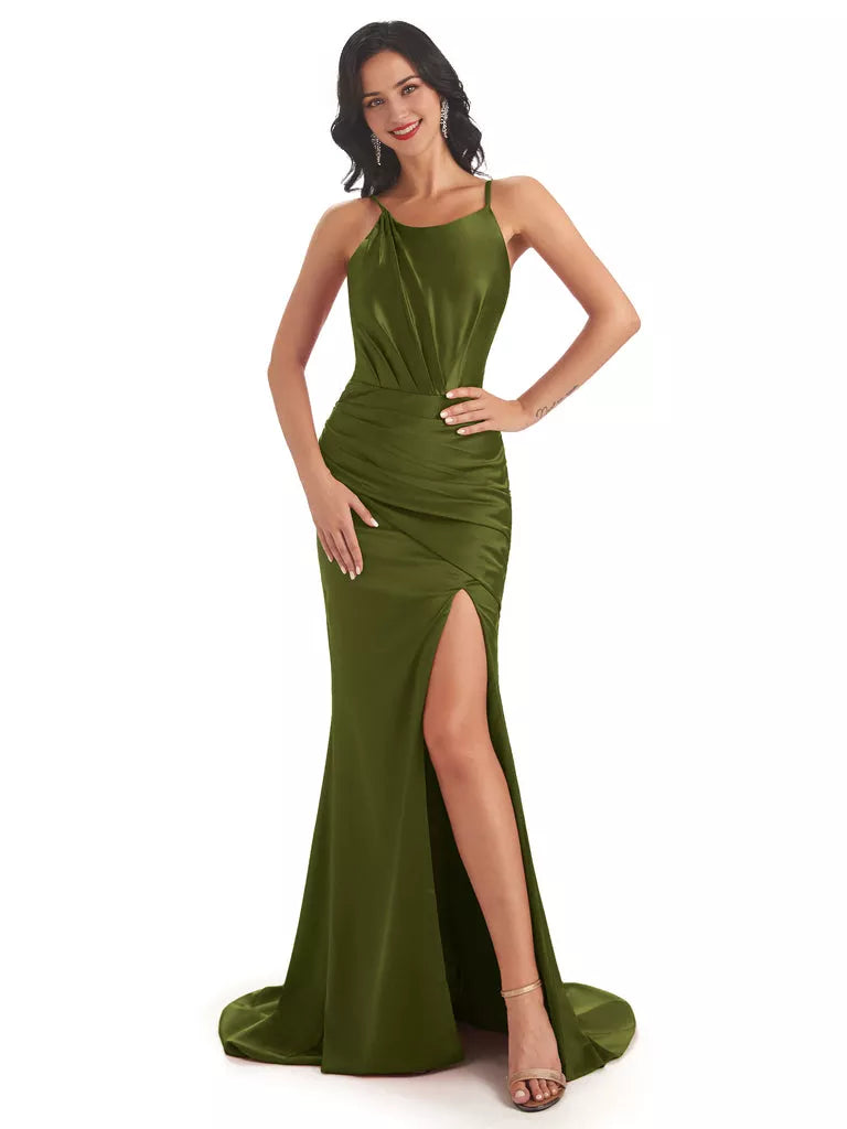 Vestidos de dama de honor de sirena con abertura lateral, sin mangas, tirantes finos y satén suave y sexy