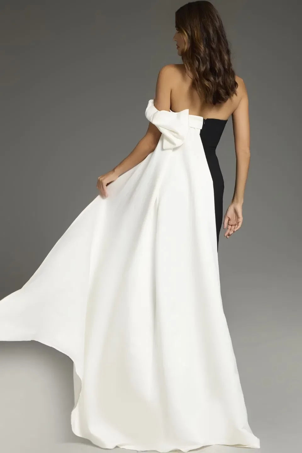 Color-Block Satin Off-the-Shoulder Bow-Accent Sheath Silhouette Asymmetric Train Floor-Length Modern Formal Evening Dress