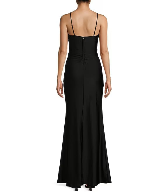 Corsetto aderente Phantom con spacchi paralleli e lungo abito da ballo