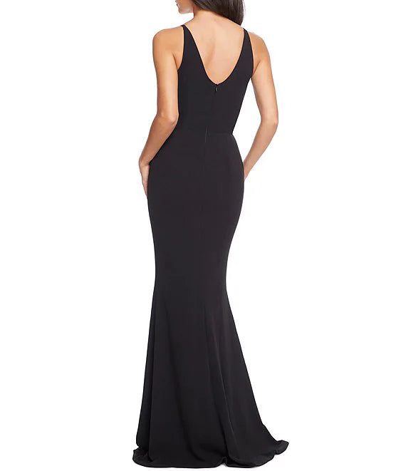Deep V-neck sleeveless side front slit prom dress