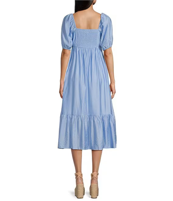 Vestido de fiesta de longitud media con mangas plisadas tipo farol