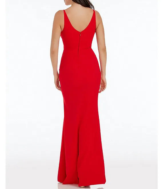 Deep V-neck sleeveless side front slit prom dress