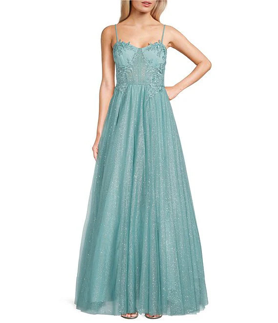 Sparkling embellishments with thin shoulder straps Sweetheart neck tight fitting corset prom dress