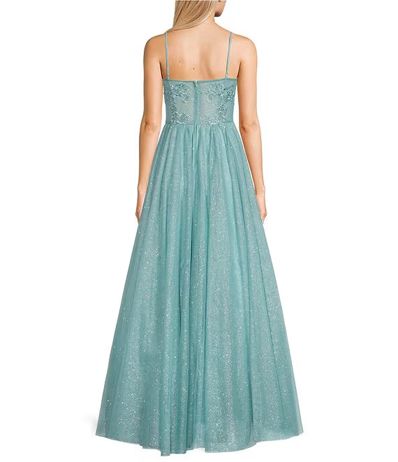 Sparkling embellishments with thin shoulder straps Sweetheart neck tight fitting corset prom dress