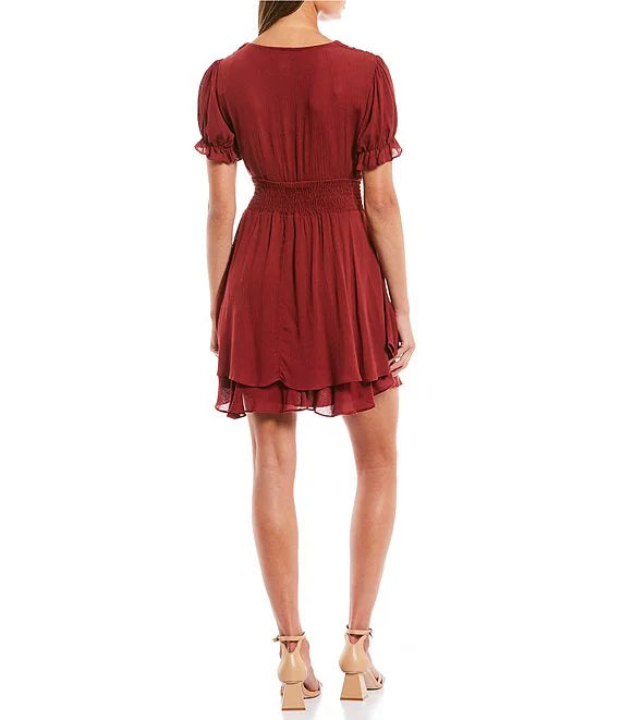 Burgundy Chiffon A-Line Short Dress with V-Neck and Back Zip