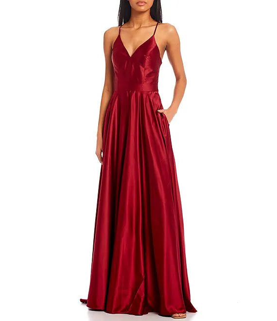 spaghetti strap strapping and satin long prom dress