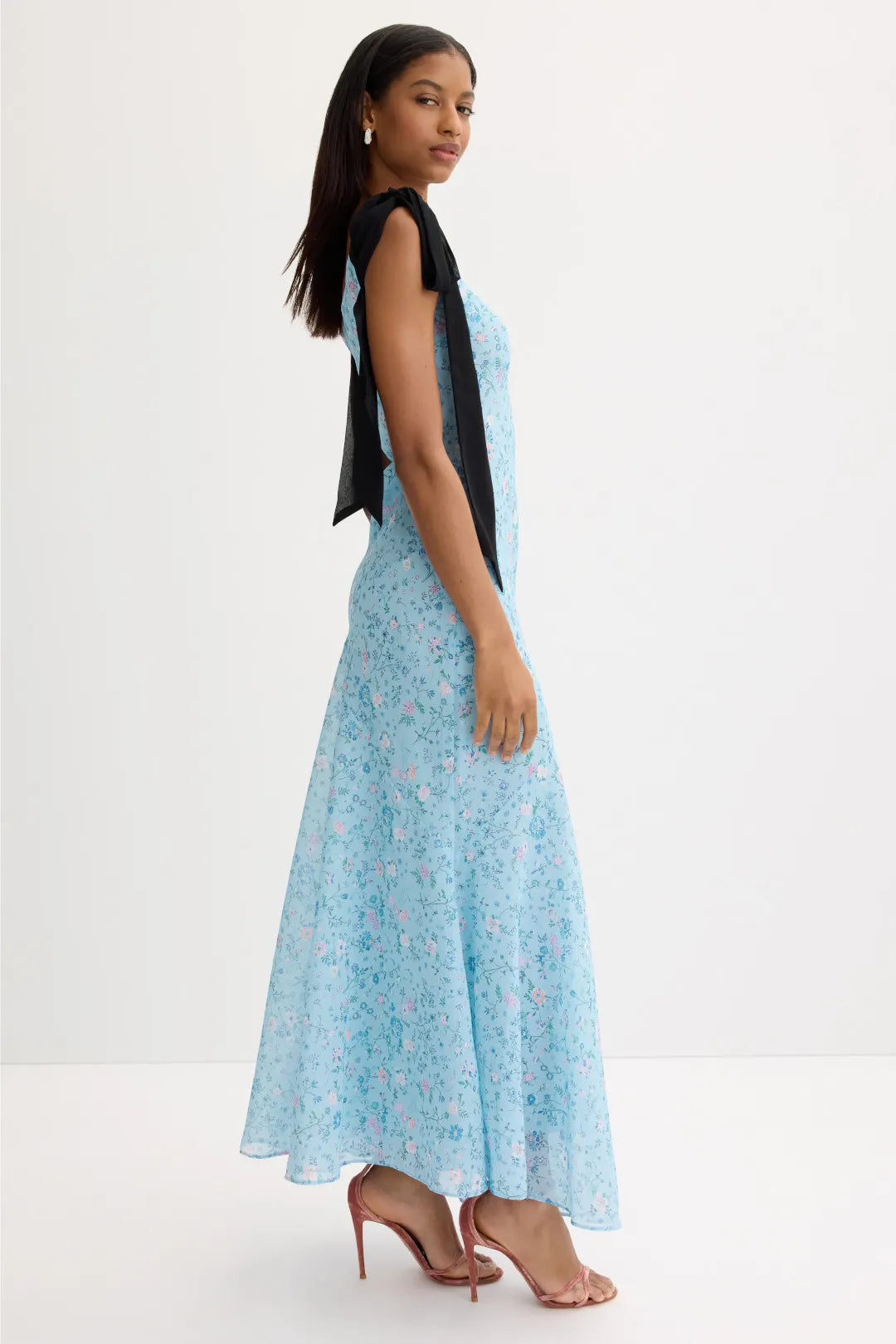 Romantic Light Blue Mermaid Scoop-Neck Sleeveless Bow-Strap Maxi Prom Dresses