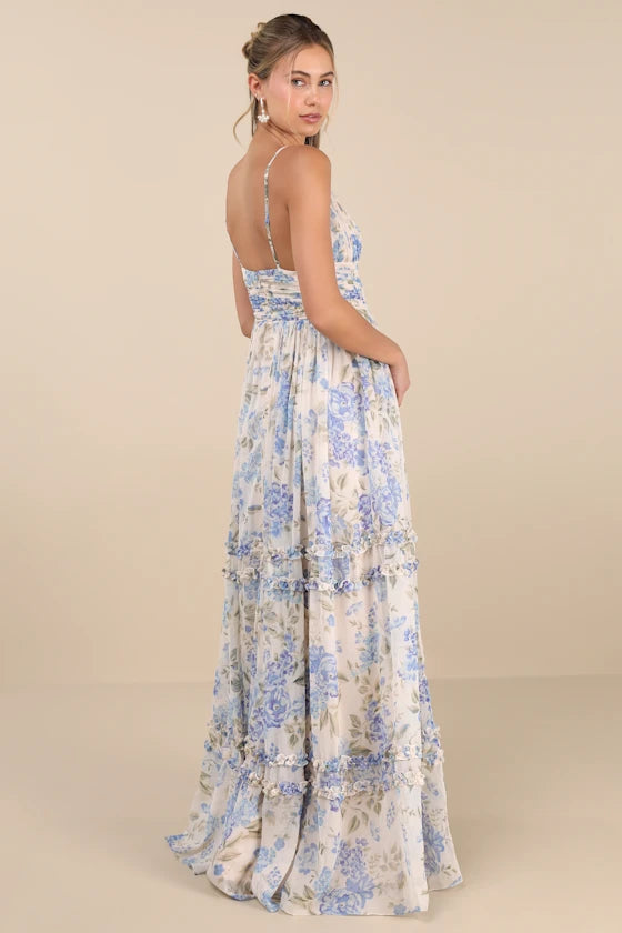Dreamy Romantic Fitted A-Line V-Neck Spaghetti Strap Back Zip Floor-Length Prom Dresses
