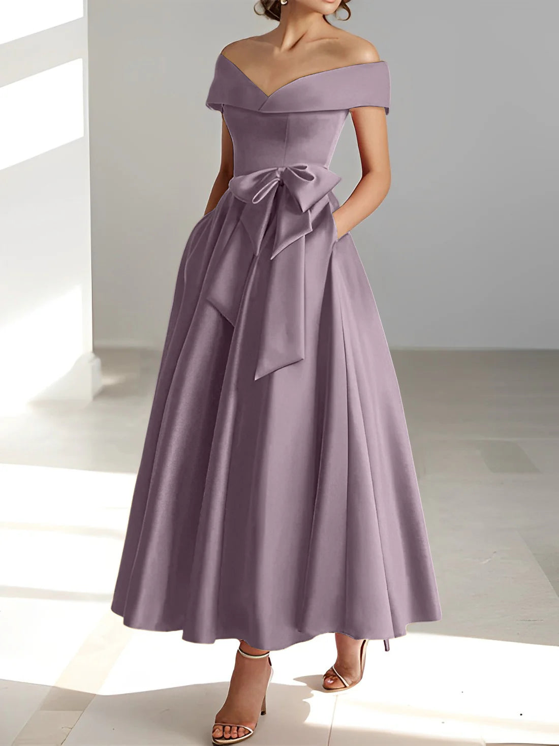 Vestidos de madre de la novia con bolsillos y hombros descubiertos, corte A/Princesa