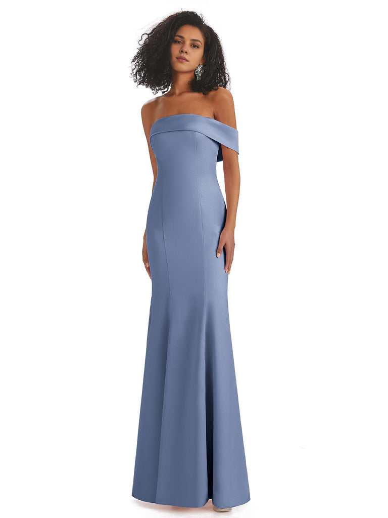 Vestidos de dama de honor de sirena con abertura lateral, sin mangas, de satén suave y sexy, únicos, de un solo hombro