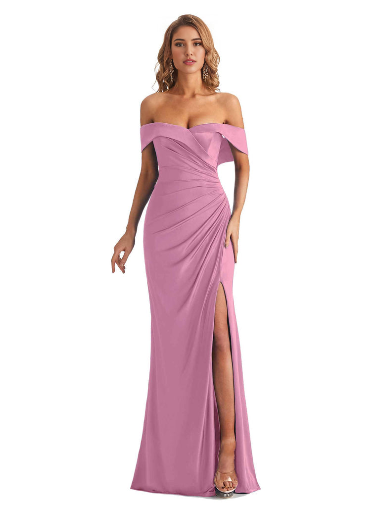 Abiti da damigella d'onore lunghi e formali in jersey con spacco laterale e spalle scoperte, stile sirena sexy