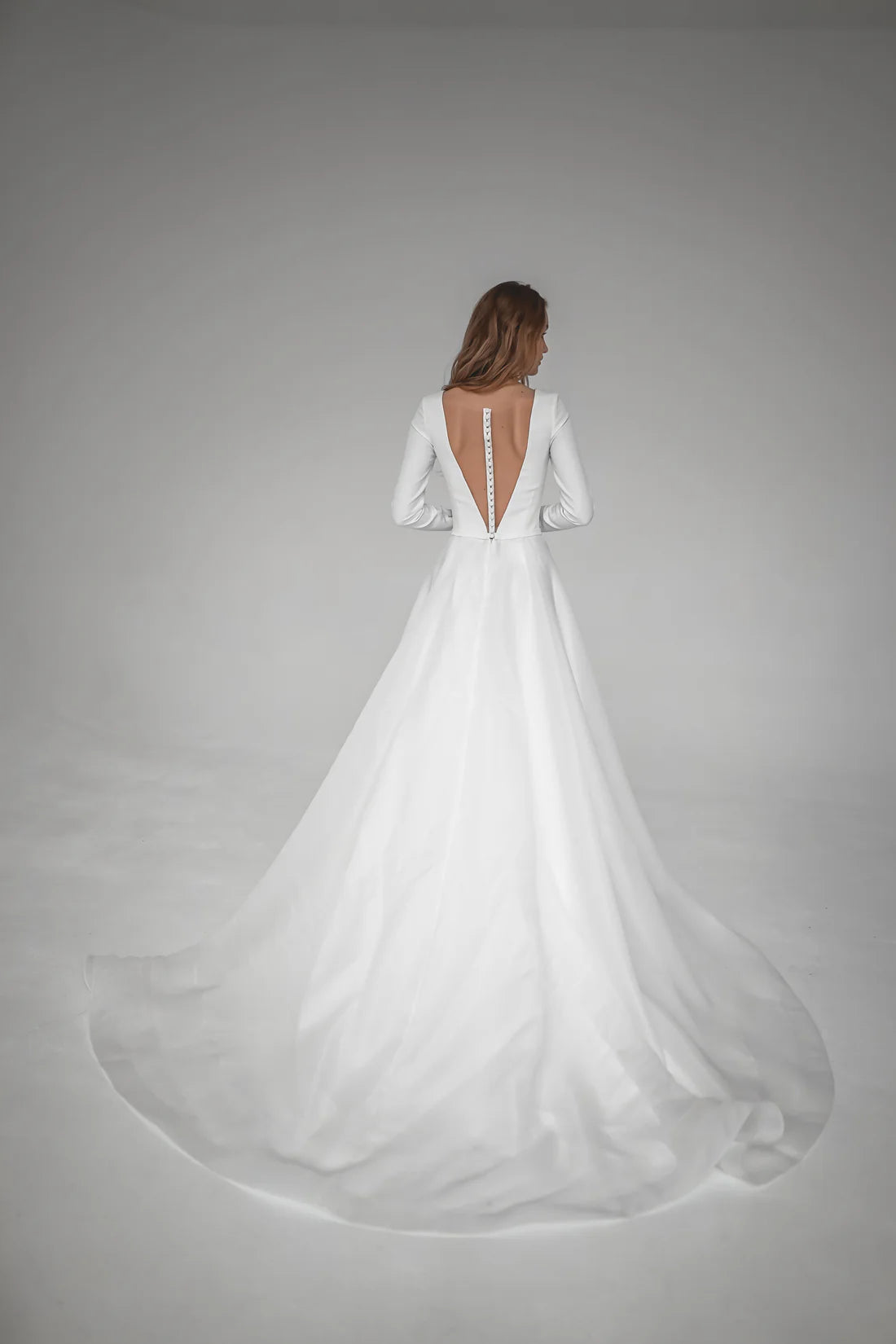Elegant A-Line Deep V-Neck Long Sleeve Open Back Maxi Winter Wedding Dress