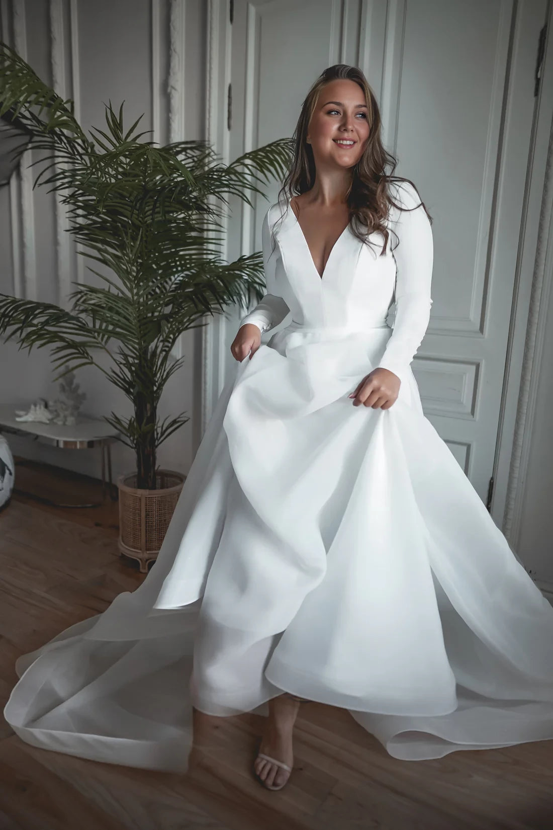 Elegant A-Line Deep V-Neck Long Sleeve Open Back Plus Size Maxi Winter Wedding Dress