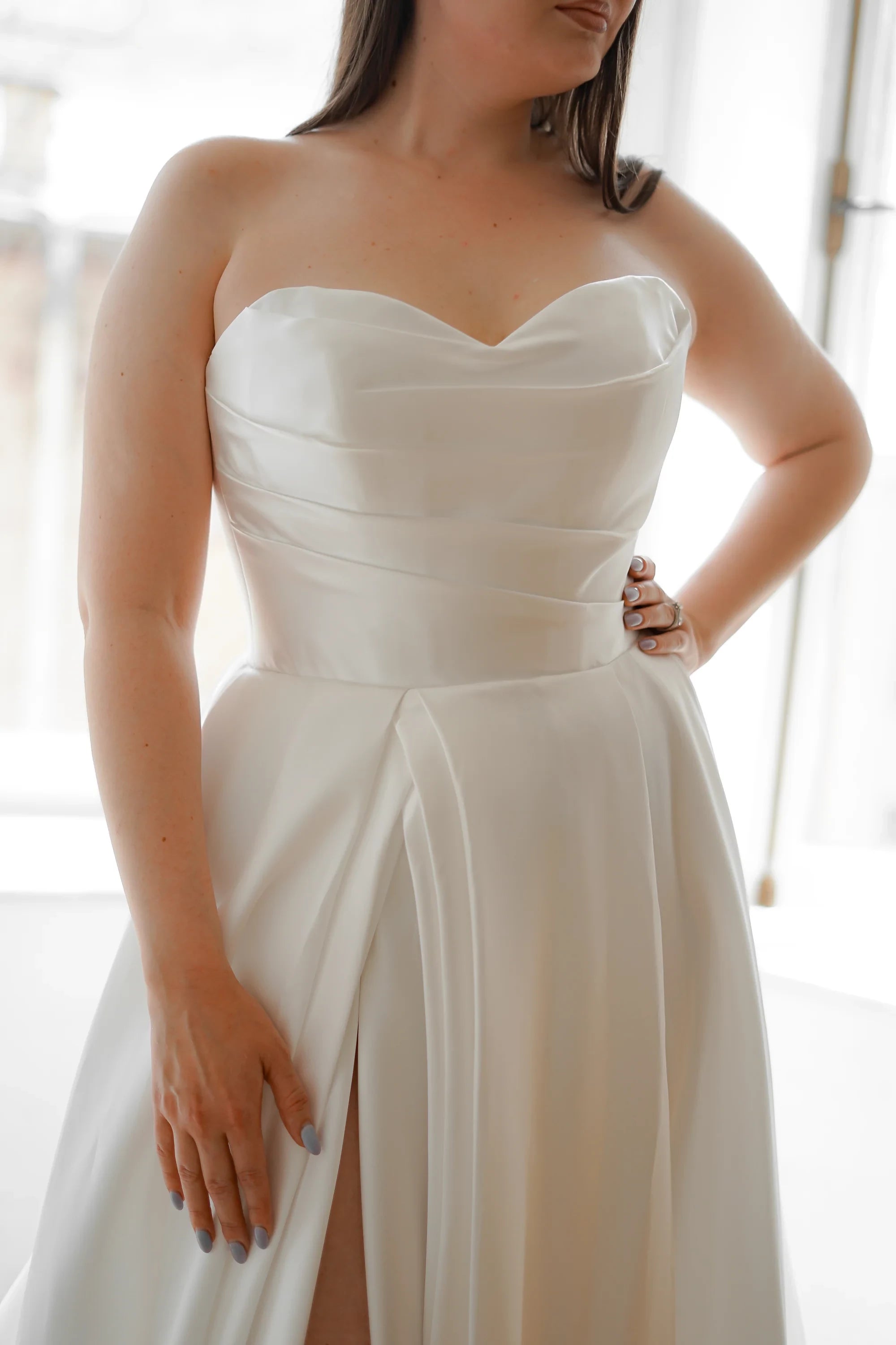 Elegant A-Line Sweetheart Neck Strapless Ruched Bodice High Slit Plus Size Maxi Winter Wedding Dress