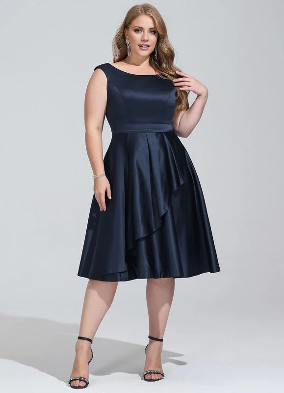 Elegant A-line Scoop Neck Sleeveless Back Zip Cascading Ruffles Knee-Length Homecoming Dress ﻿