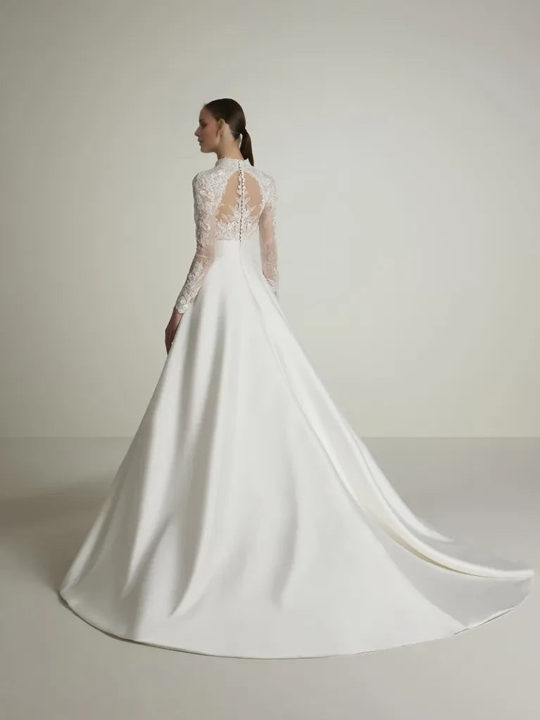 Elegant Ball Gown Deep V-Neck Lace Long Sleeve Open Back Maxi Winter Wedding Dress