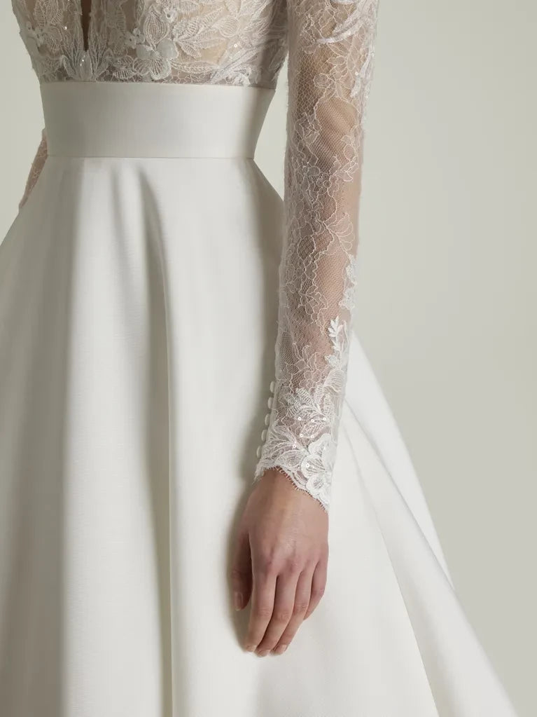 Elegant Ball Gown Deep V-Neck Lace Long Sleeve Open Back Maxi Winter Wedding Dress