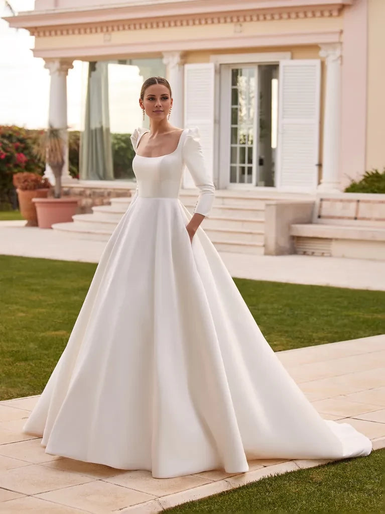 Elegant Ball Gown Square Neck 3/4 Puff Sleeve Open Back Maxi Winter Wedding Dress