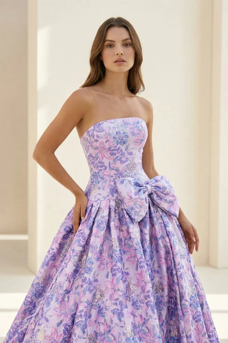 Elegant Fitted Ball Gown Sweetheart Neck Strapless Lace-Up Back Floral Print Prom Dresses