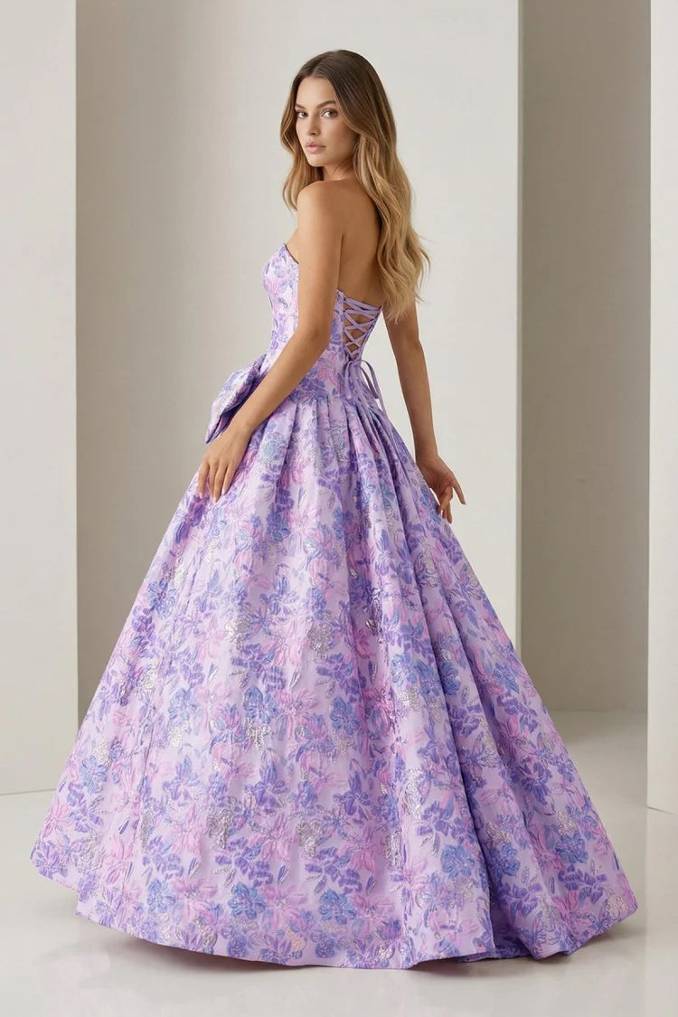 Elegant Fitted Ball Gown Sweetheart Neck Strapless Lace-Up Back Floral Print Prom Dresses