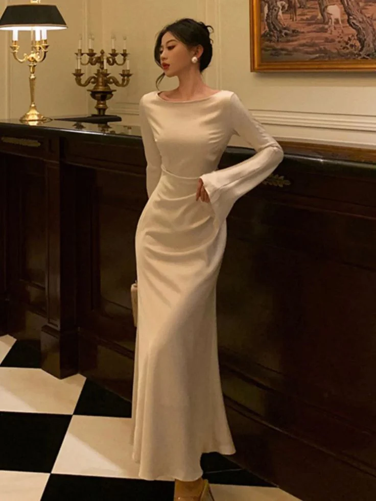 Elegant Mermaid Boat-Neck Long Flare-Sleeve Ruched-Waist Floor-Length Satin Evening Dress