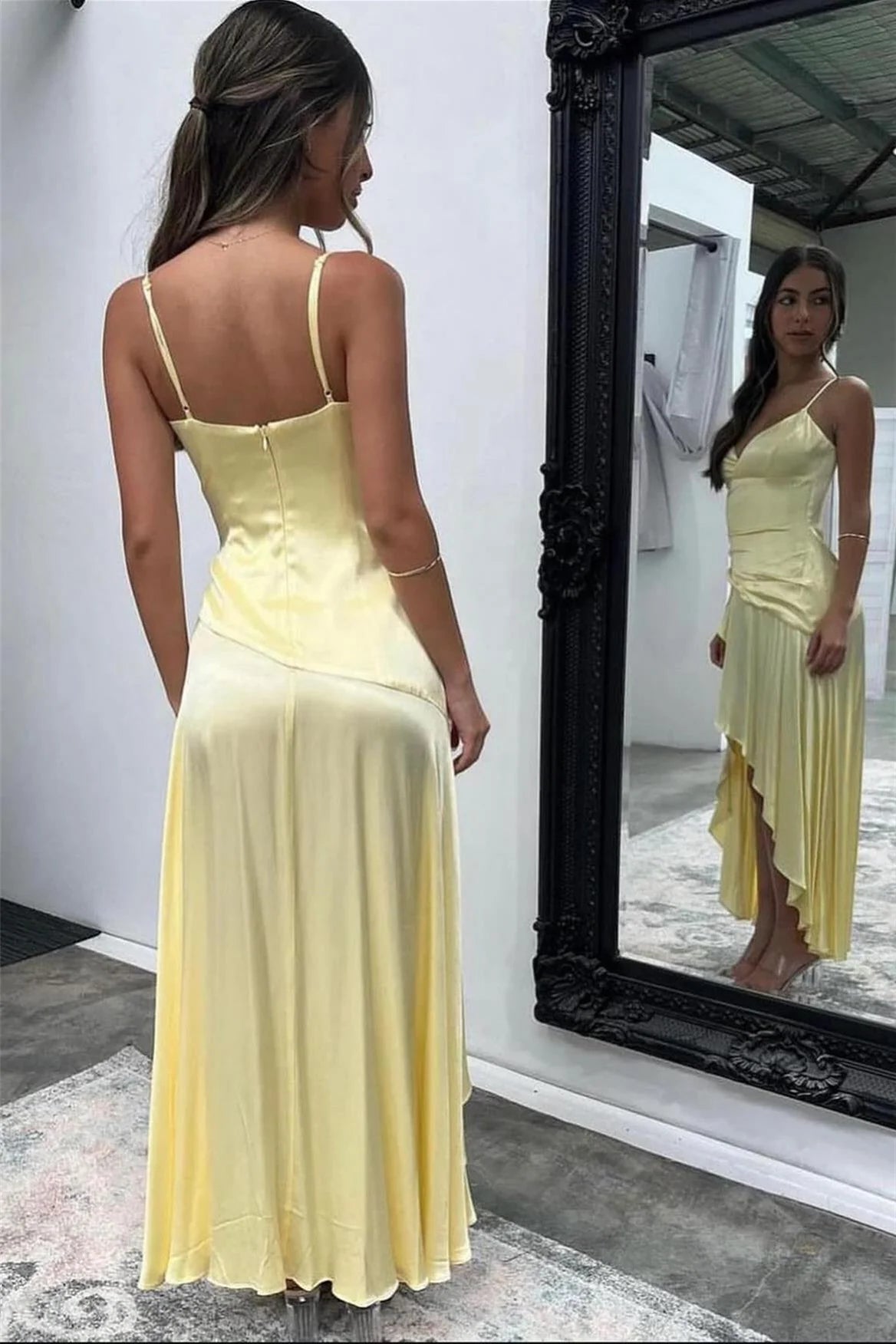 Elegant Prom Dress with V-Neckline, Ruched Waist and Asymmetrical Satin Skirt