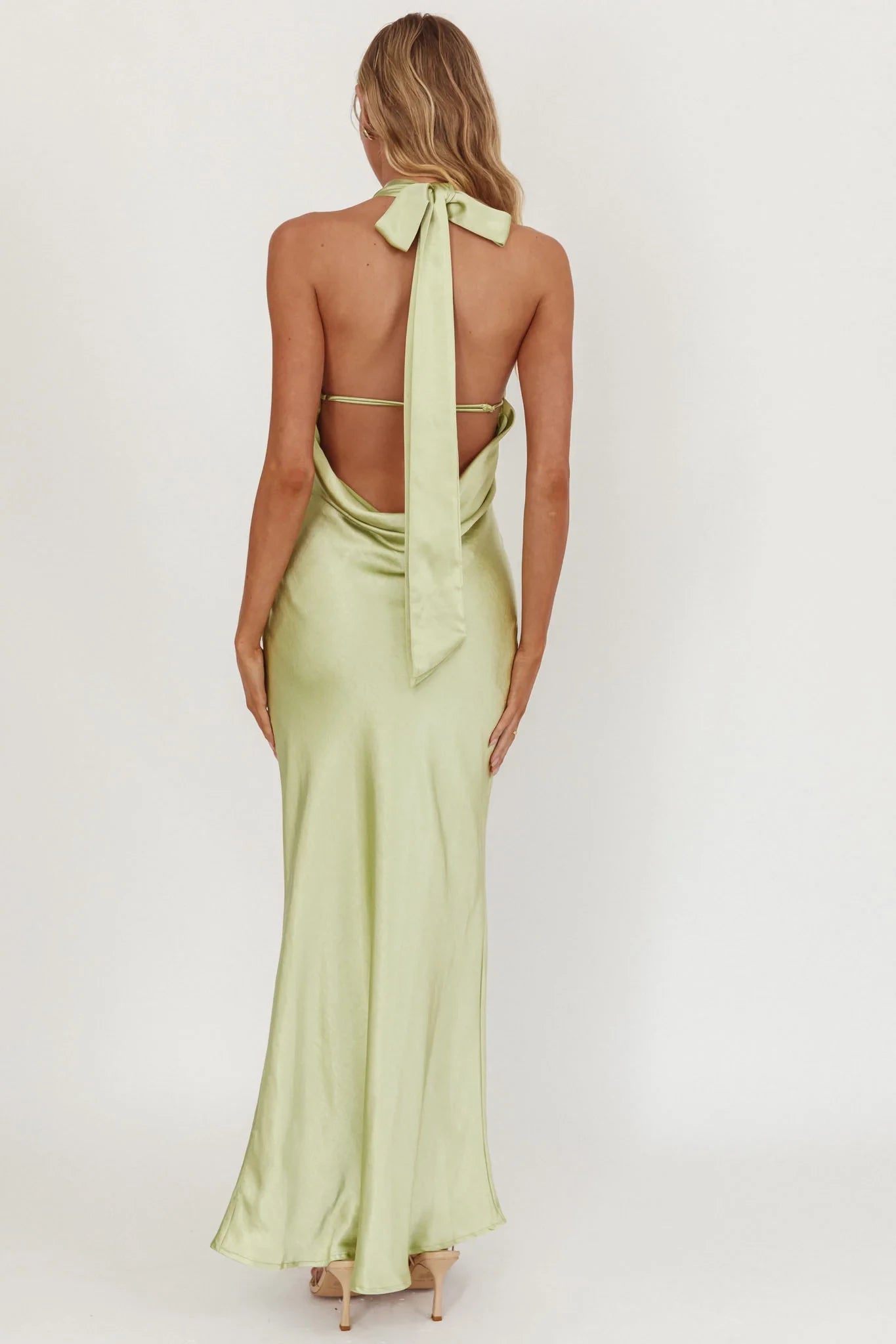 Elegant Sheath/Column Light Green Halter Neck Sleeveless Open Back Satin Floor-Length Prom Dress