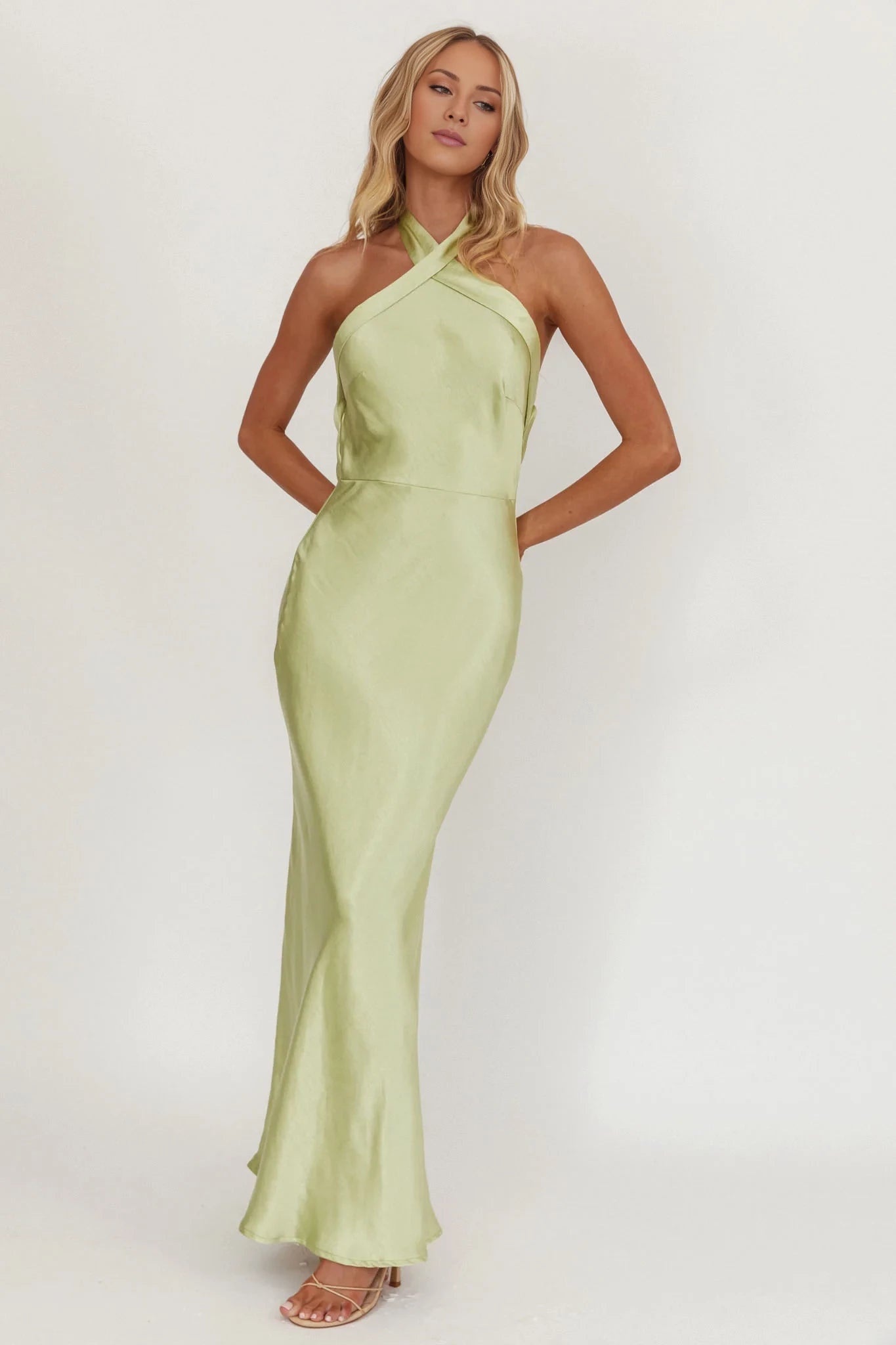 Elegant Sheath/Column Light Green Halter Neck Sleeveless Open Back Satin Floor-Length Prom Dress