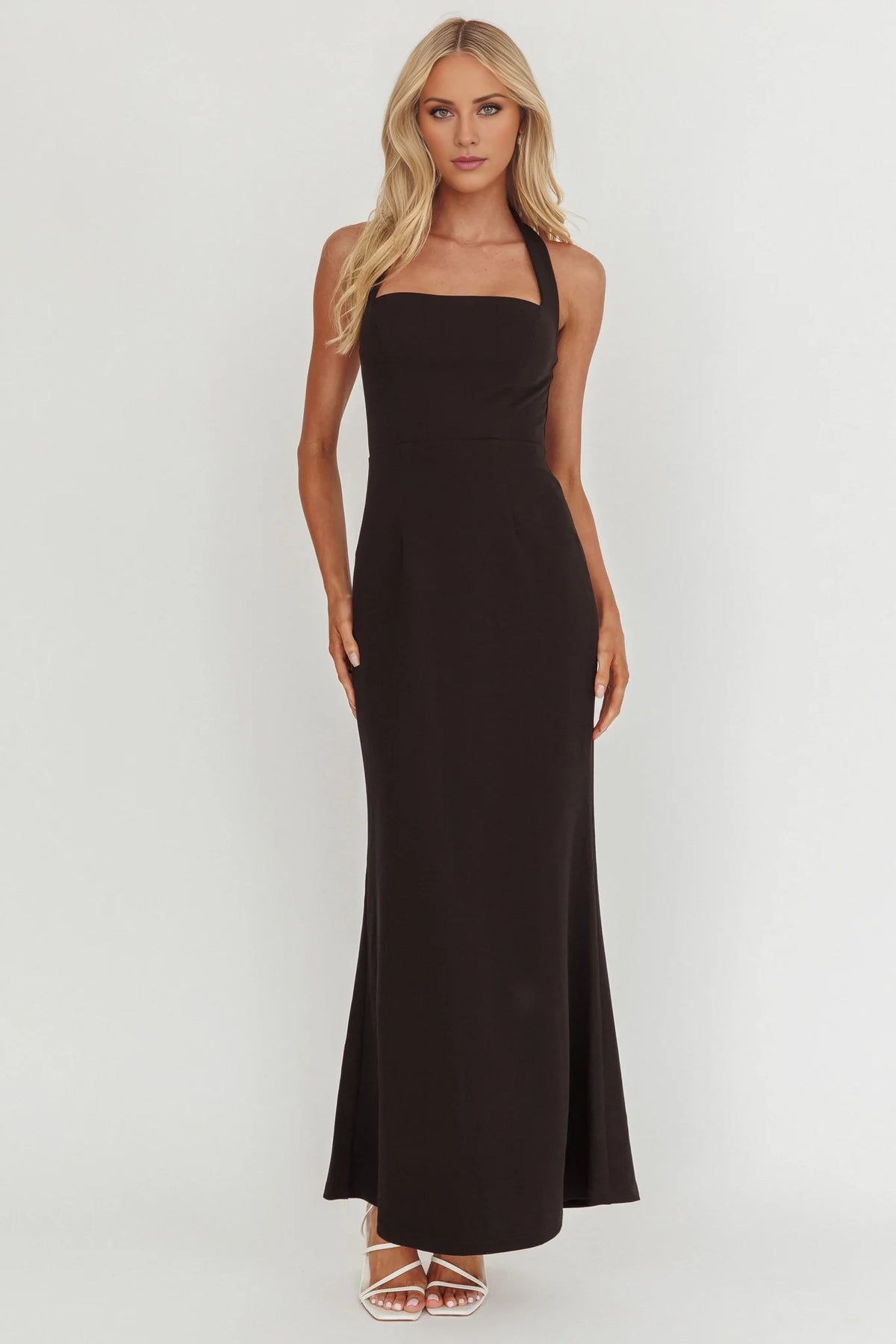 Elegant Black Crepe Square Neck Sheath/Column Floor-Length Dress