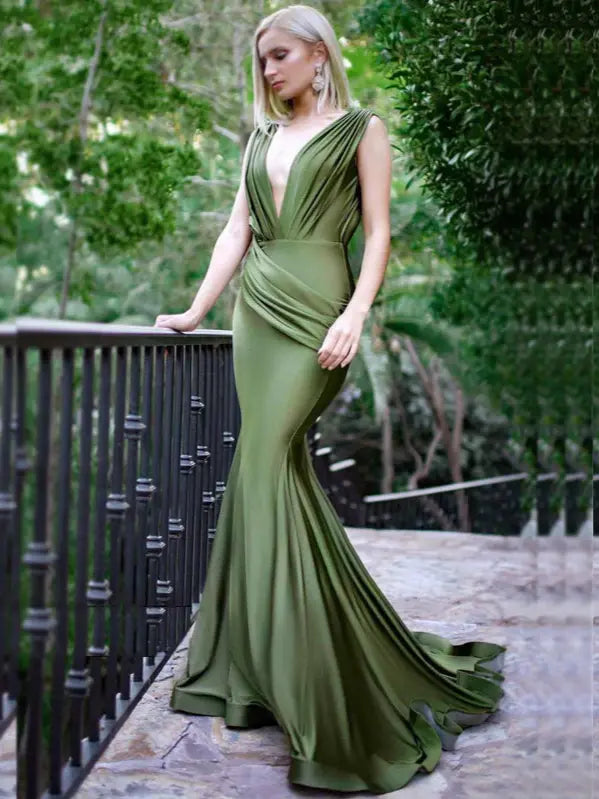 Elegant Sleeveless Deep V Ruched Wrap Plunging V Back Zip Back Mermaid Train Maxi Prom Evening Gown