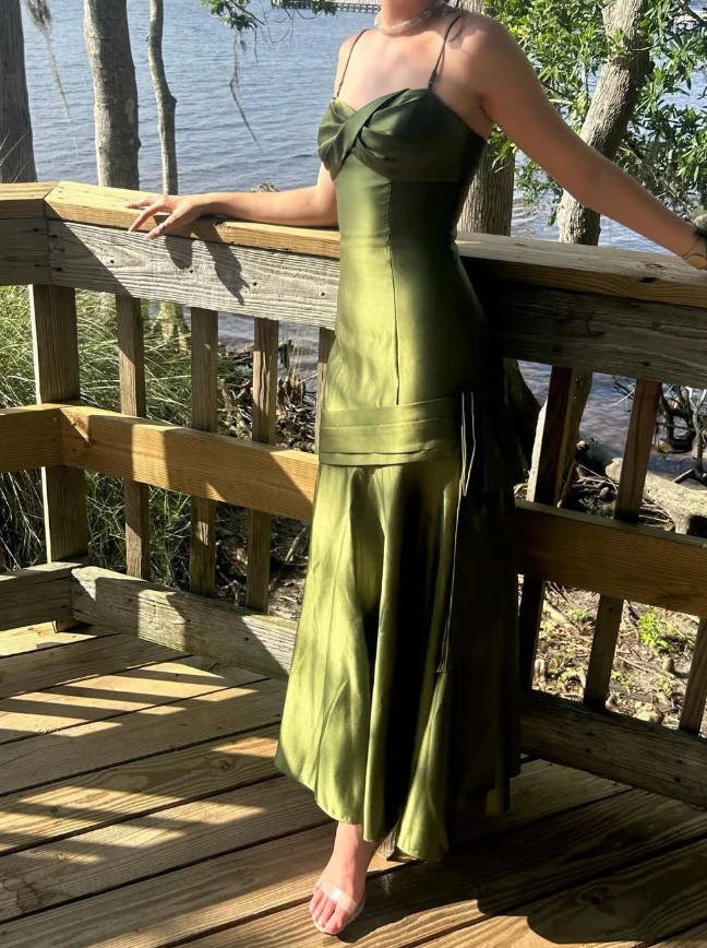 Elegant Spaghetti Strap Twisted Bust Mermaid Satin Floor-Length Evening Dress