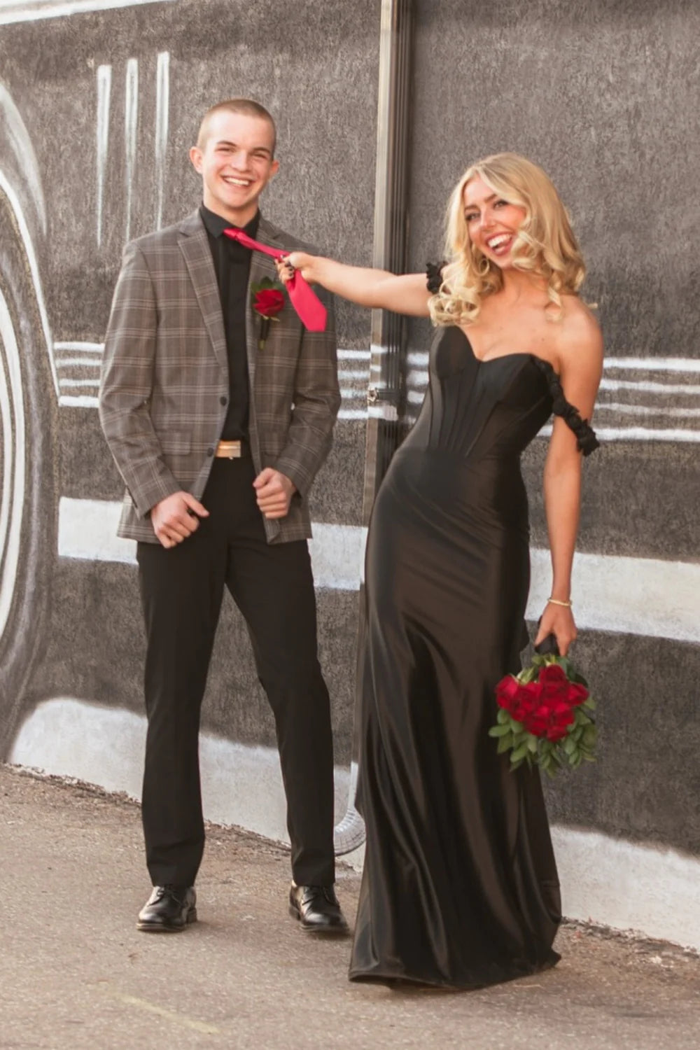 Elegant Strapless Sweetheart Satin Mermaid Prom Dress with Ruffled Off-Shoulder Detail & Low Open Back