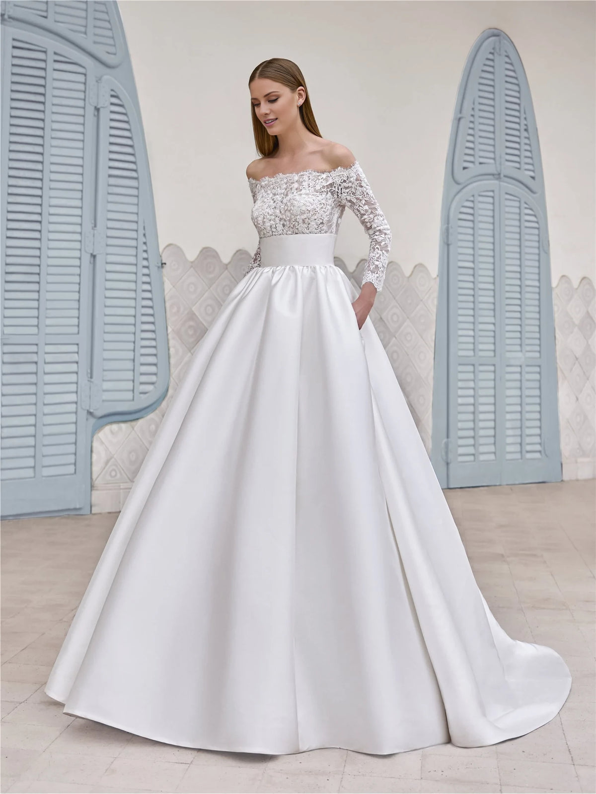 Ivory Lace Off-the-Shoulder A-Line Floor-Length Bridesmaid Dress with Pockets