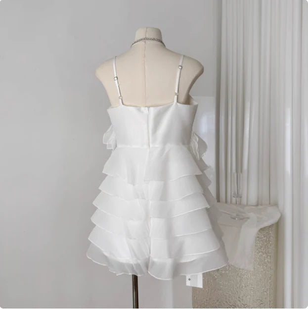 Elegant Sweetheart Spaghetti Strap Zipper Back Tiered Mini A-Line Ruffle Homecoming Dresses