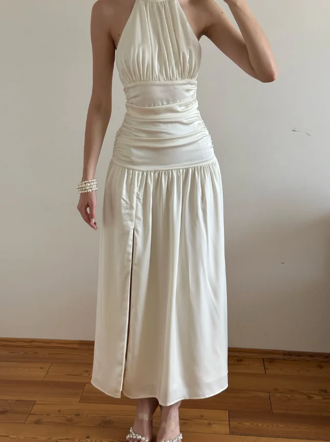 Elegant ruched A-line halter-neck sleeveless open-back slit floor-length evening dress