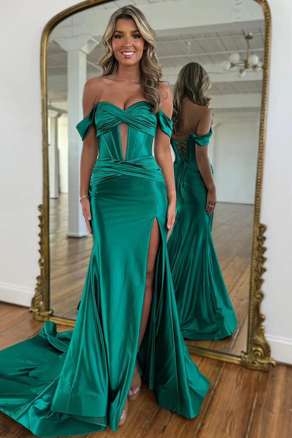 Emerald Green Satin Off Shoulder Prom Dresses Corset Lace Up Back High Slit Train Formal Gown