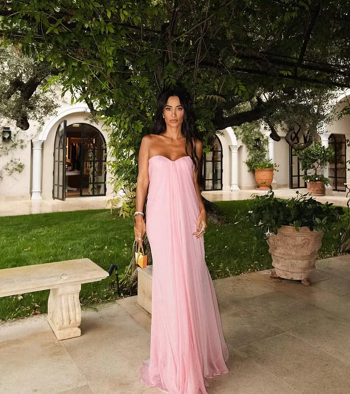 Ethereal Flowy A-Line Sweetheart Strapless Zipper Back Floor-Length Chiffon Evening Gown for Formal Occasions