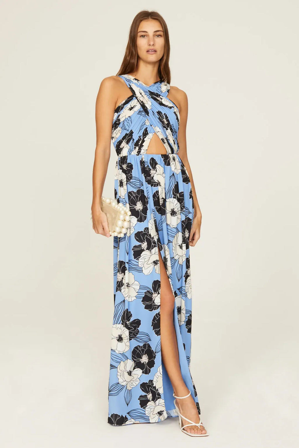 Blue Chiffon Sheath/column Floor-Length with Halter neckline and Backless
