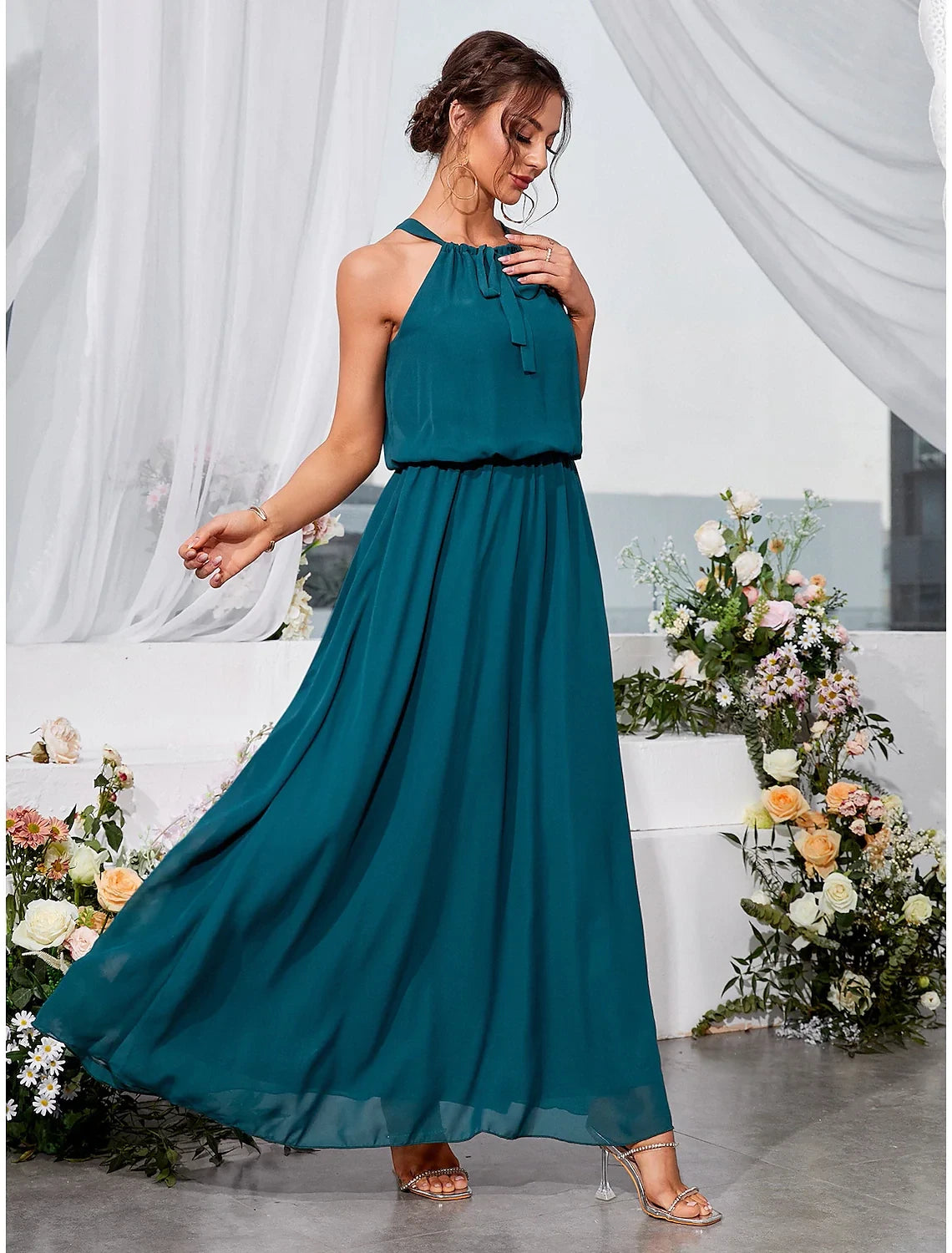 Flowy Chiffon A-Line Halter Sleeveless High Back Floor-Length Evening Dresses