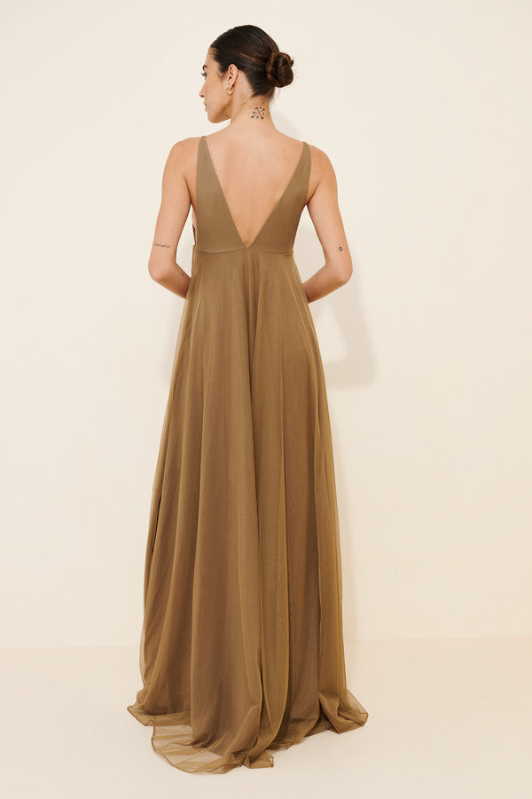 Flowy Tulle A-Line V-Neck Sleeveless Low V-Back Floor-Length Evening Dresses