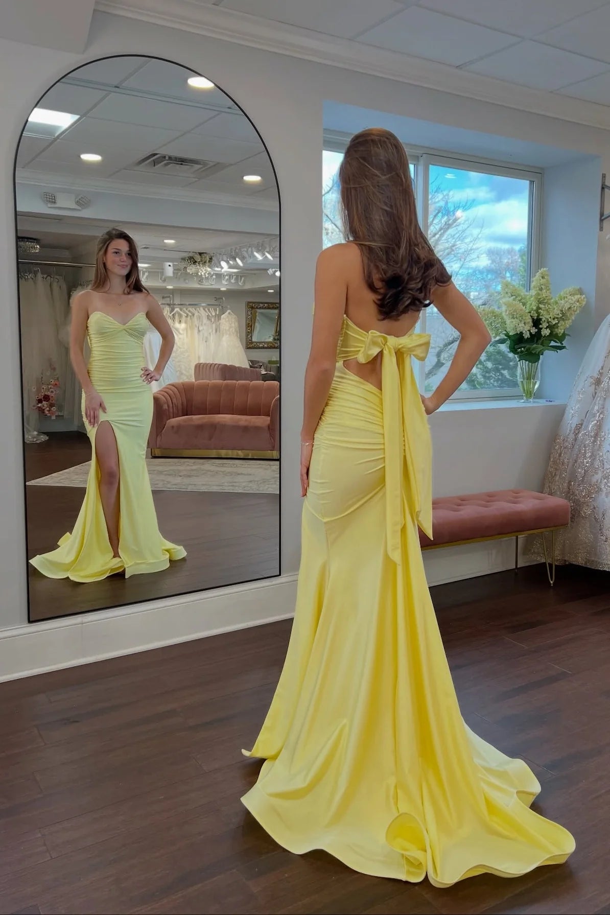 Yellow Satin Sweetheart Sheath Floor-Length Evening Dress with Tie Back & High Slit